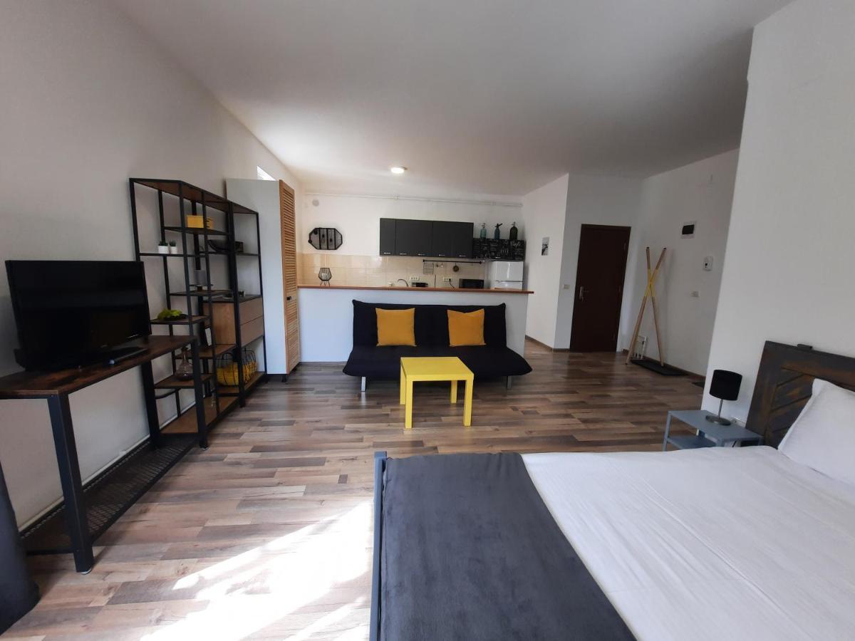Pif Apartments Sadoveanu Брашов Екстер'єр фото